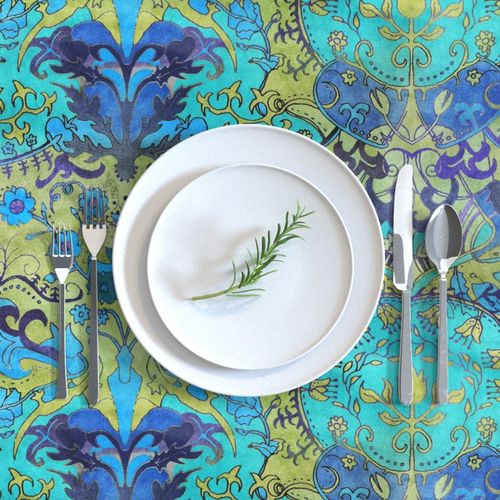 HOME_GOOD_RECTANGULAR_TABLE_CLOTH