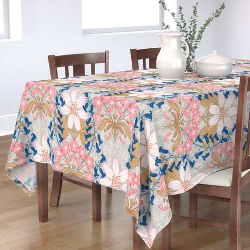 HOME_GOOD_RECTANGULAR_TABLE_CLOTH