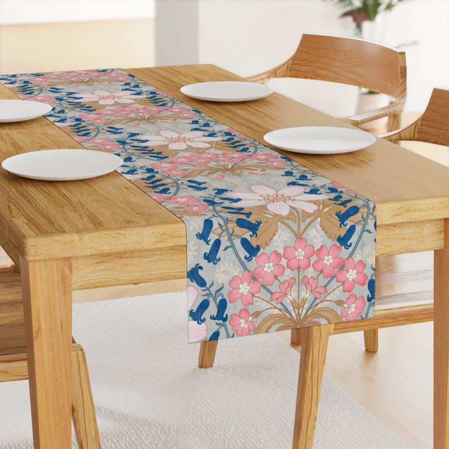 HOME_GOOD_TABLE_RUNNER