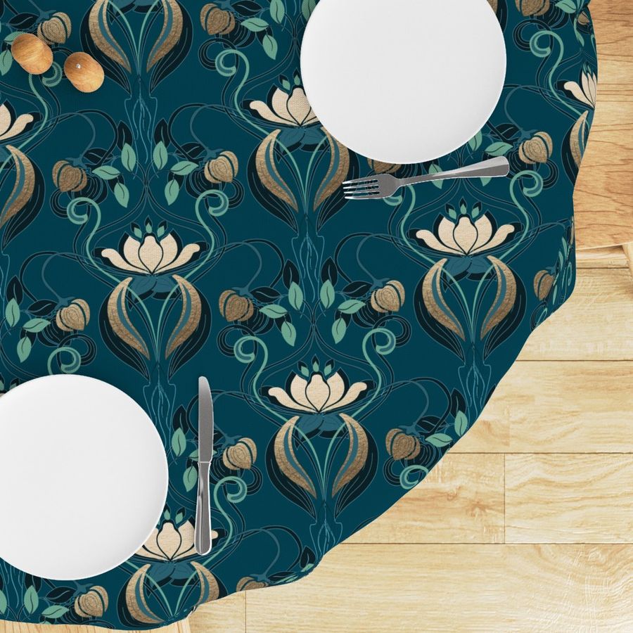 HOME_GOOD_ROUND_TABLE_CLOTH