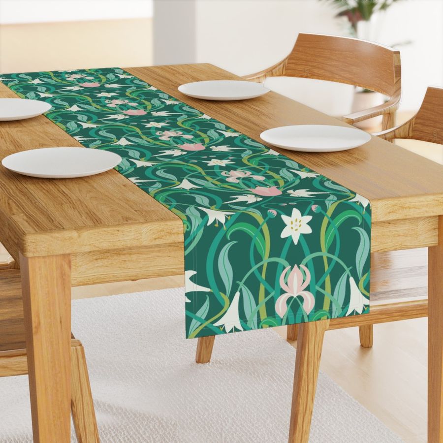 HOME_GOOD_TABLE_RUNNER