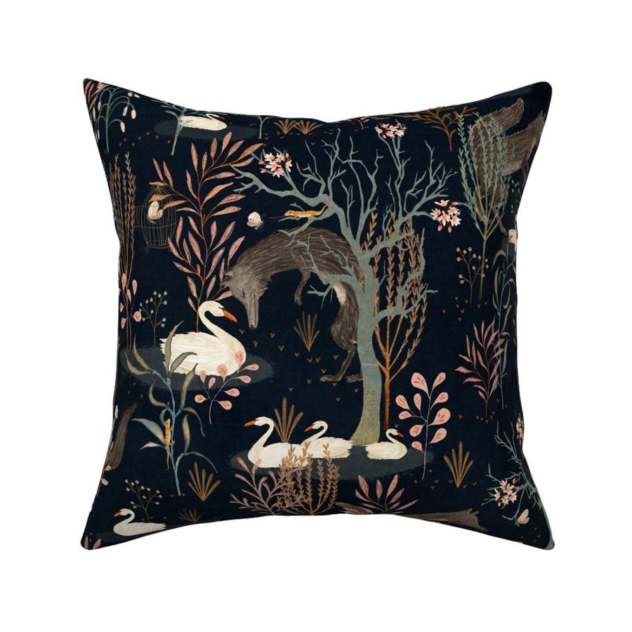 HOME_GOOD_SQUARE_THROW_PILLOW