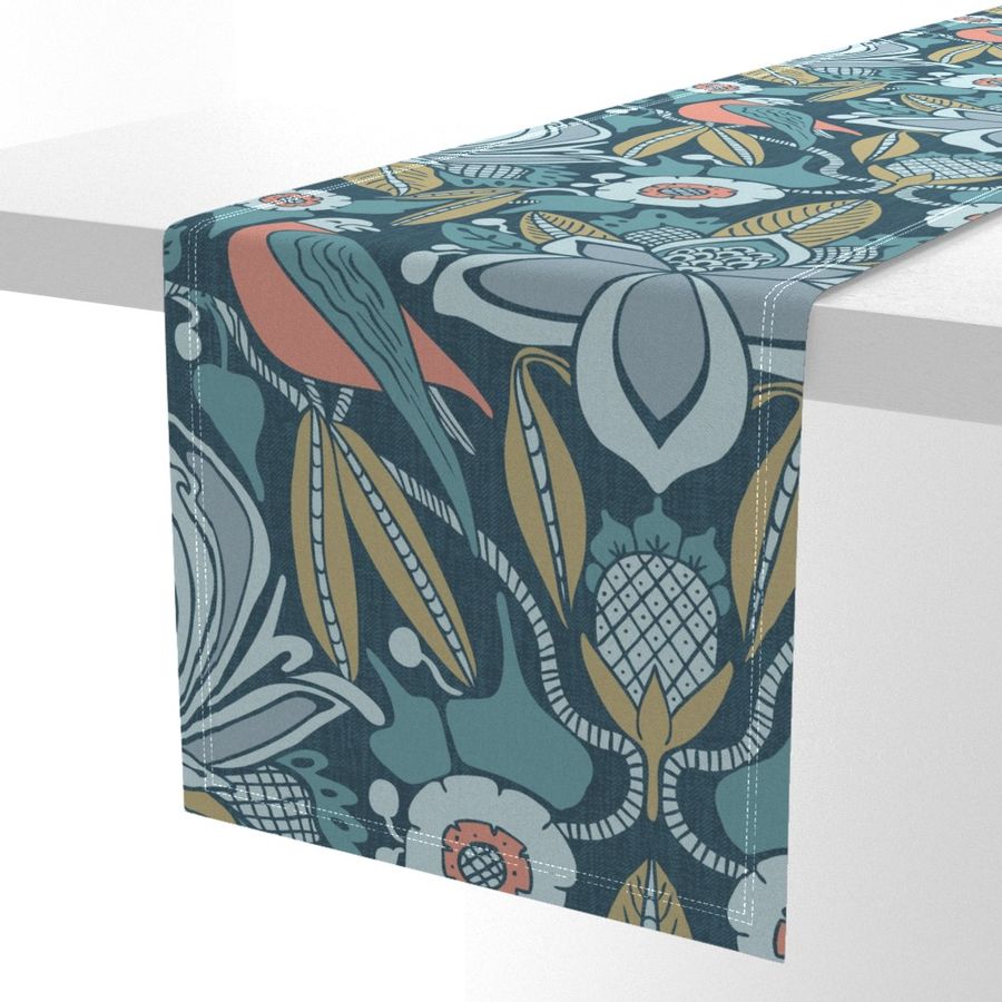 HOME_GOOD_TABLE_RUNNER