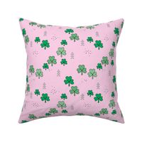 St Patrick's day little green shamrock lucky charm clover leaves green pink SMALL