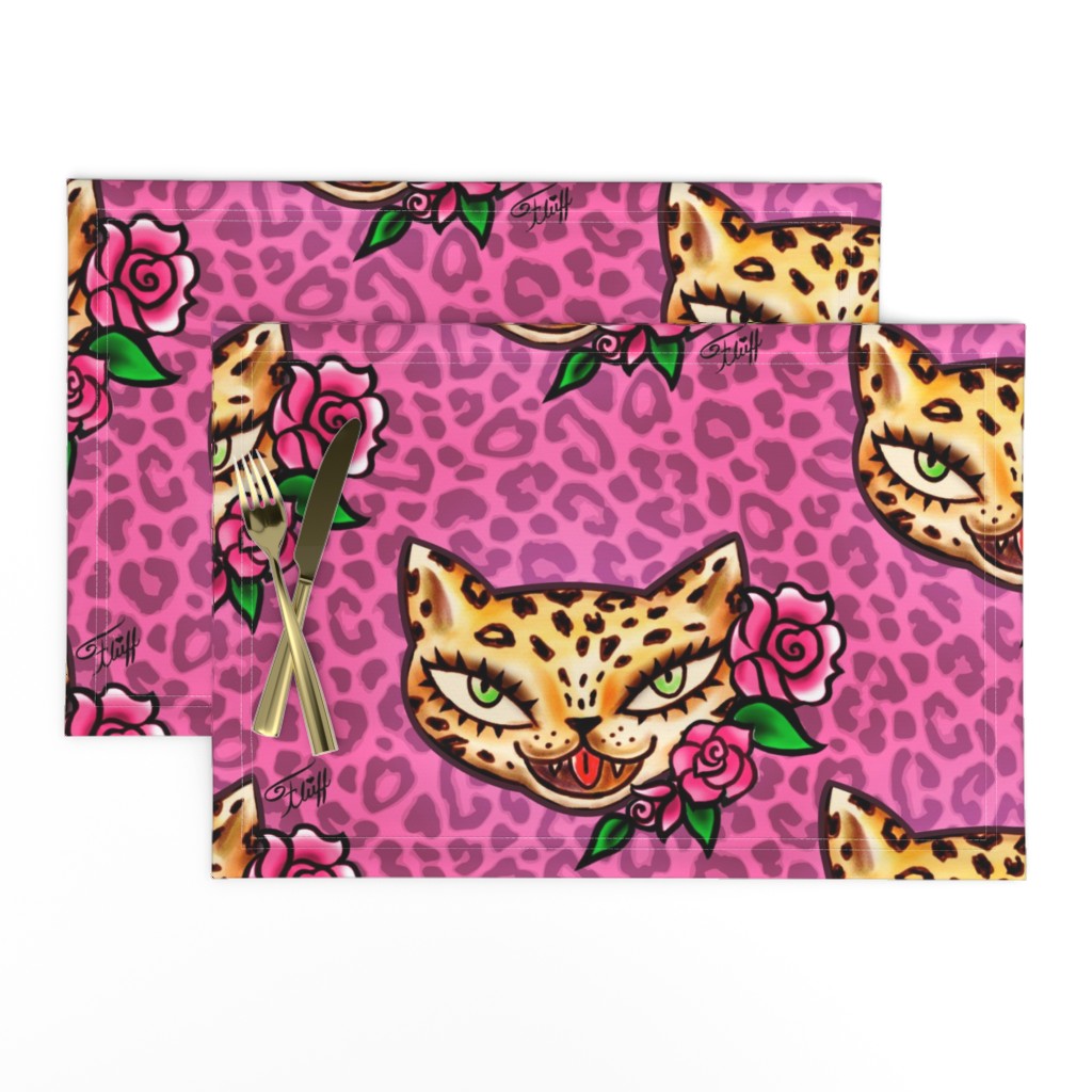 Large-Leopard Kitty Tattoo Flash Tischset | Spoonflower