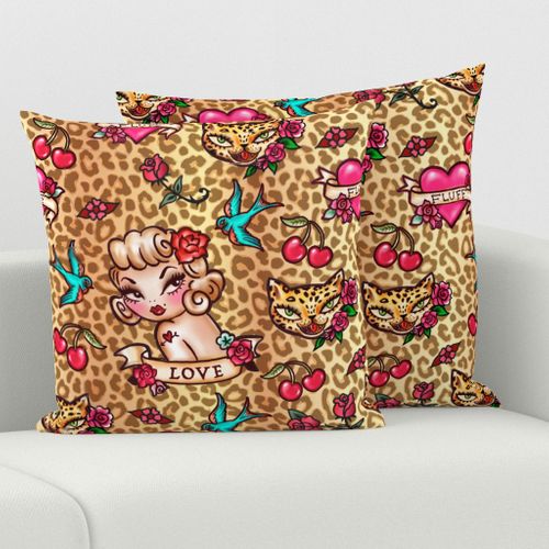 HOME_GOOD_SQUARE_THROW_PILLOW