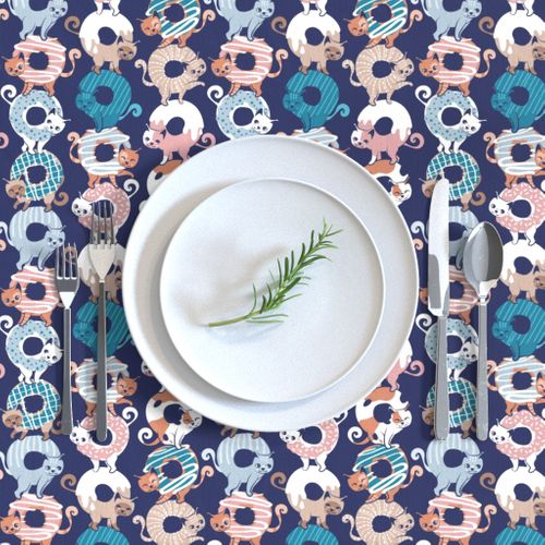 HOME_GOOD_RECTANGULAR_TABLE_CLOTH