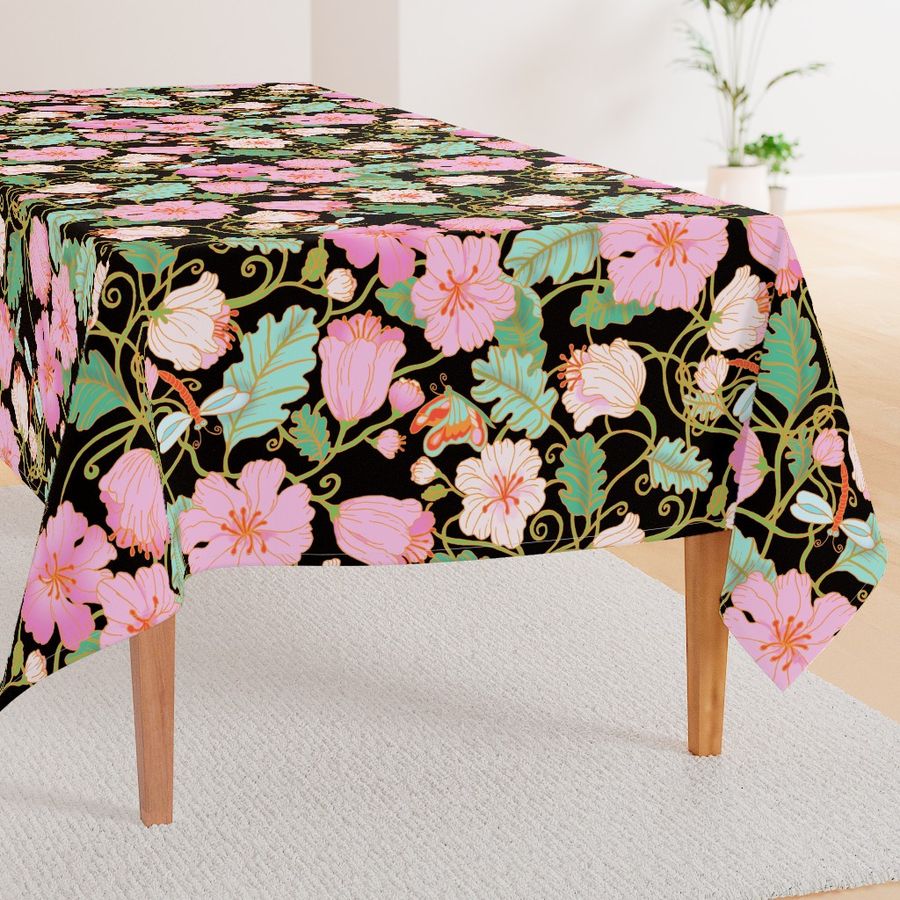 HOME_GOOD_RECTANGULAR_TABLE_CLOTH