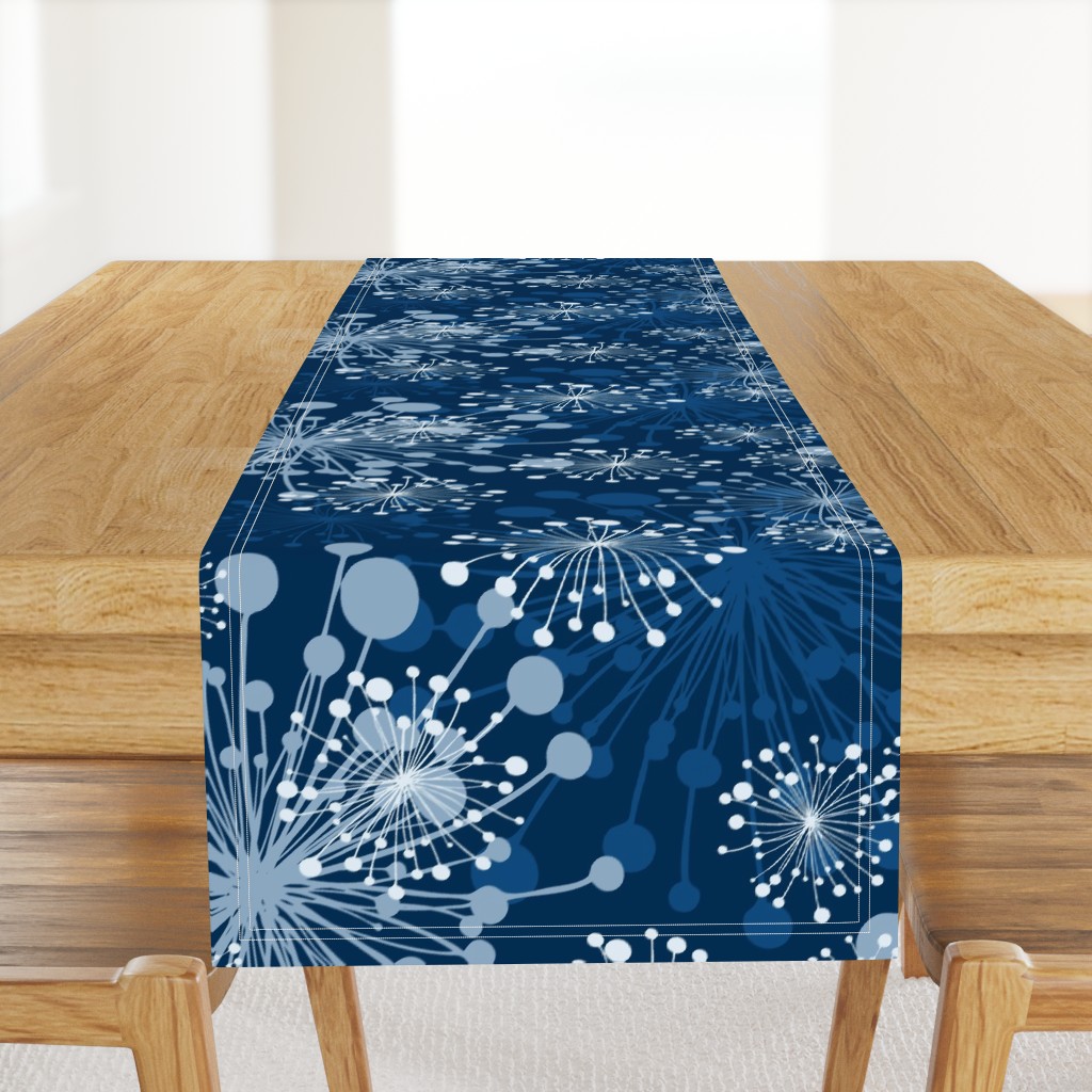 Dandelion Classic Blue Large