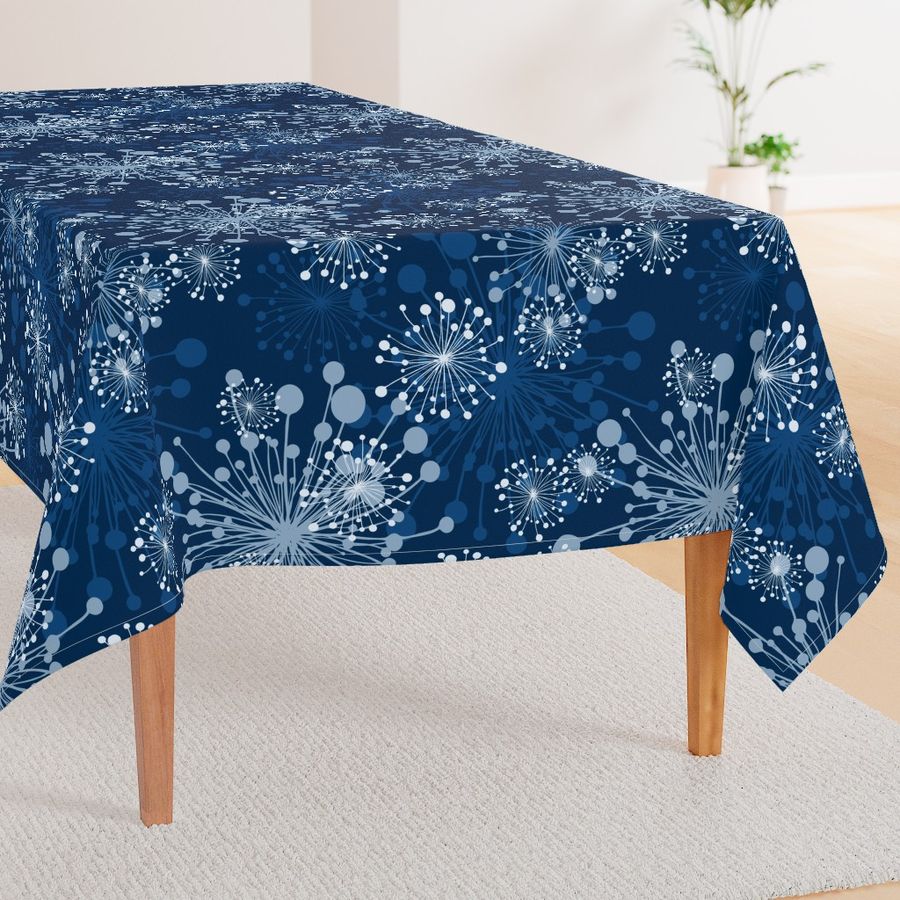 HOME_GOOD_RECTANGULAR_TABLE_CLOTH