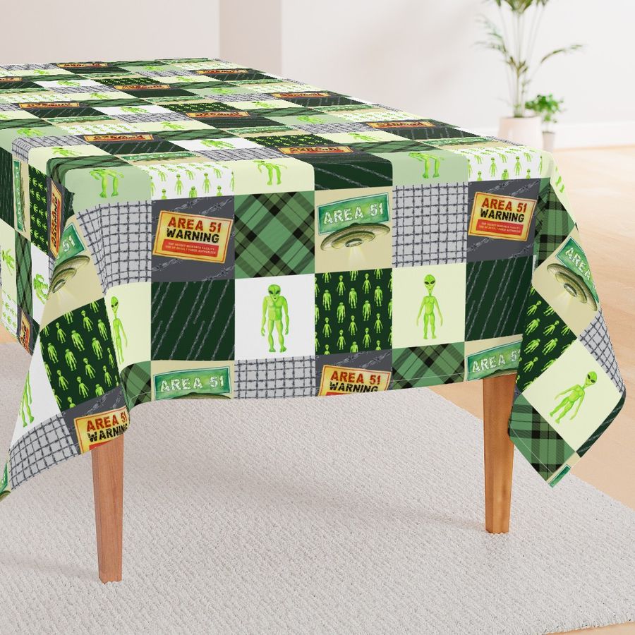 HOME_GOOD_RECTANGULAR_TABLE_CLOTH