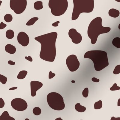 Dalmatian Spots- Hygge- White Brown- Regular Scale
