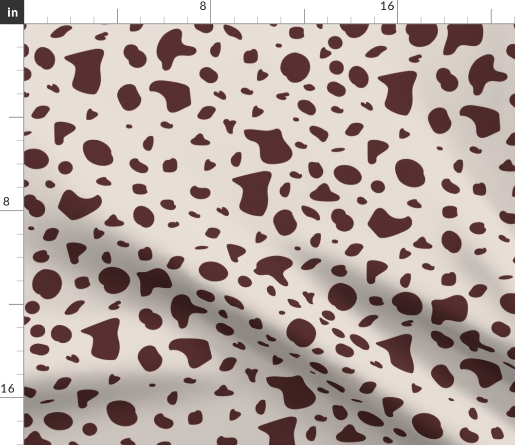 Dalmatian Spots- Hygge- White Brown- Regular Scale