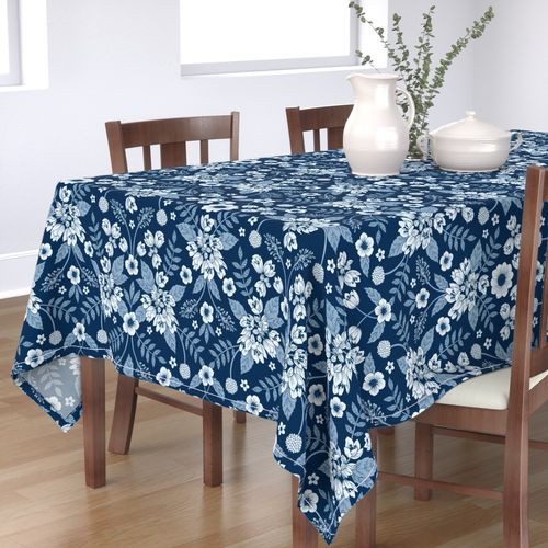 HOME_GOOD_RECTANGULAR_TABLE_CLOTH