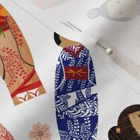 KOKESHI DOLLS WHITE Small Scale