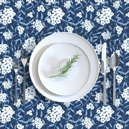 HOME_GOOD_RECTANGULAR_TABLE_CLOTH