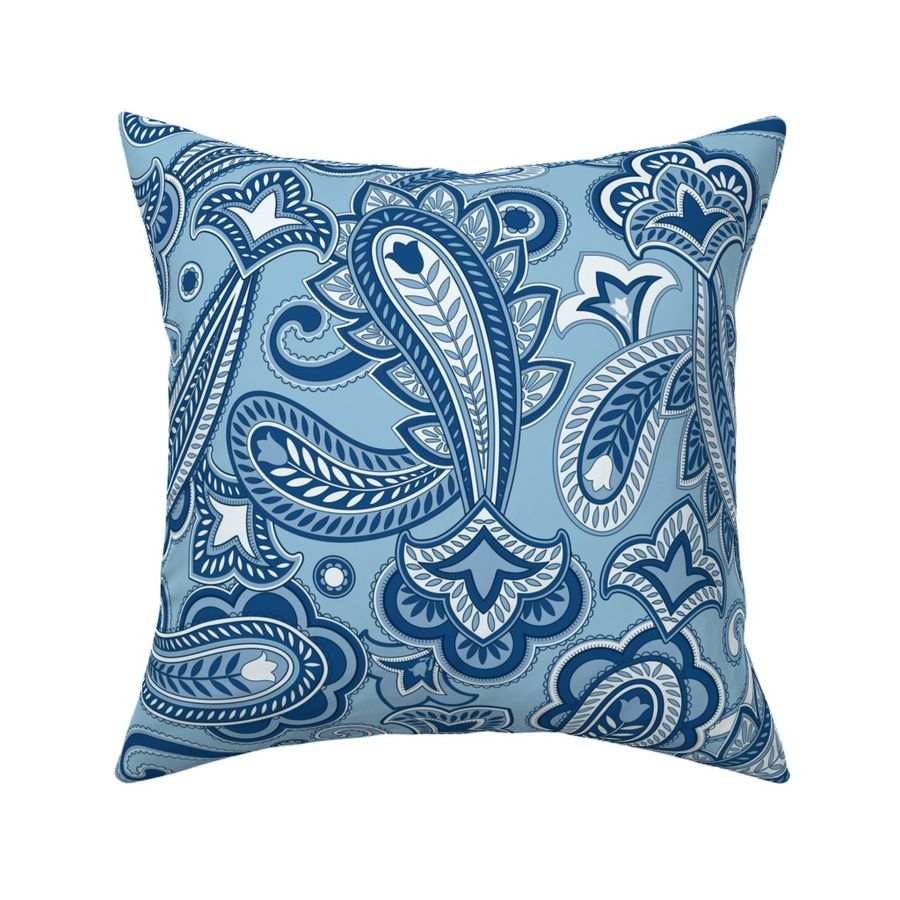 HOME_GOOD_SQUARE_THROW_PILLOW