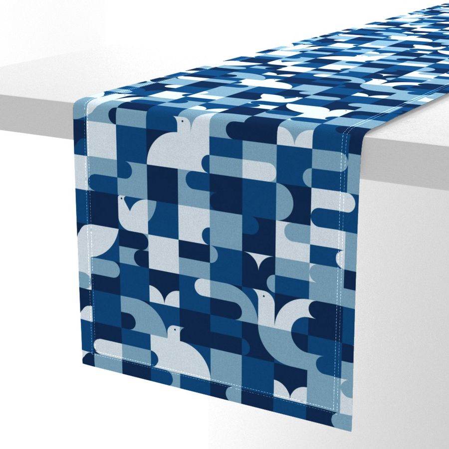 HOME_GOOD_TABLE_RUNNER