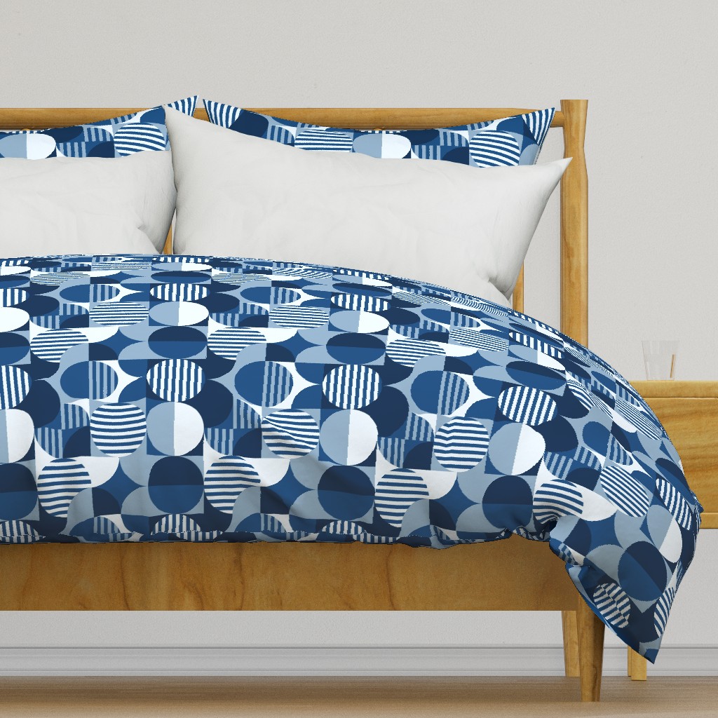 Geometric classic blue challenge