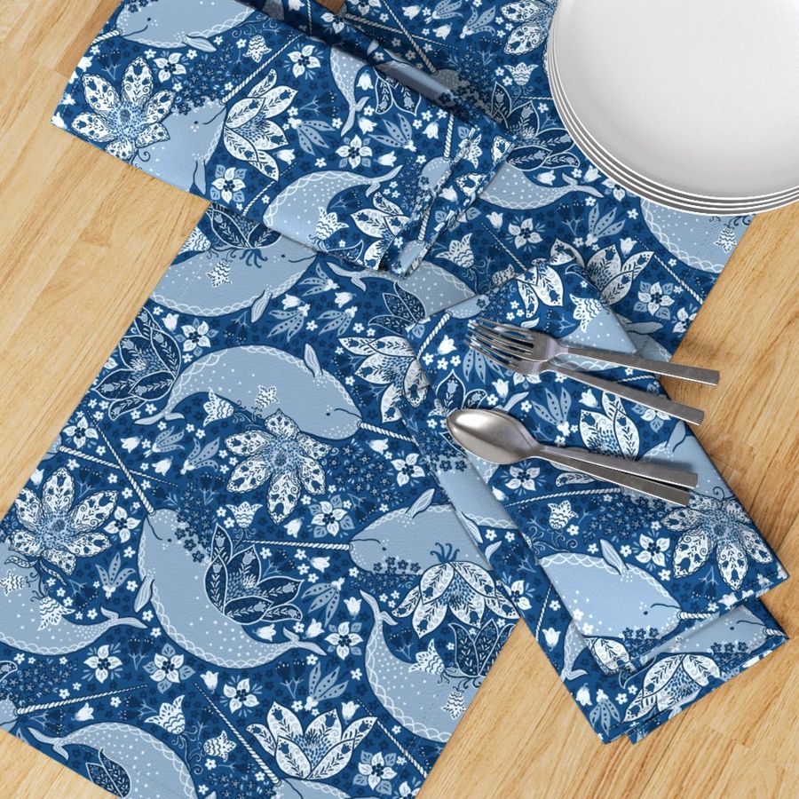 HOME_GOOD_TABLE_RUNNER