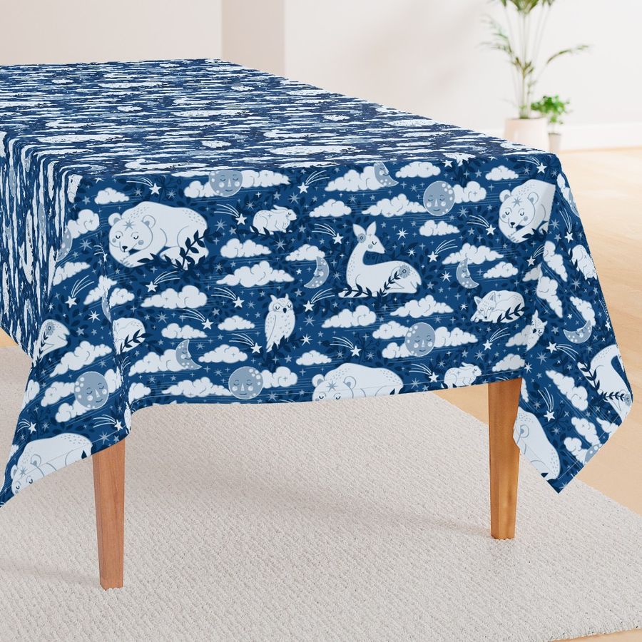 HOME_GOOD_RECTANGULAR_TABLE_CLOTH