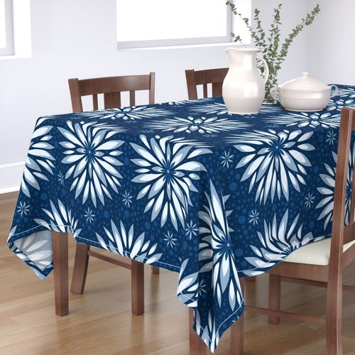 HOME_GOOD_RECTANGULAR_TABLE_CLOTH