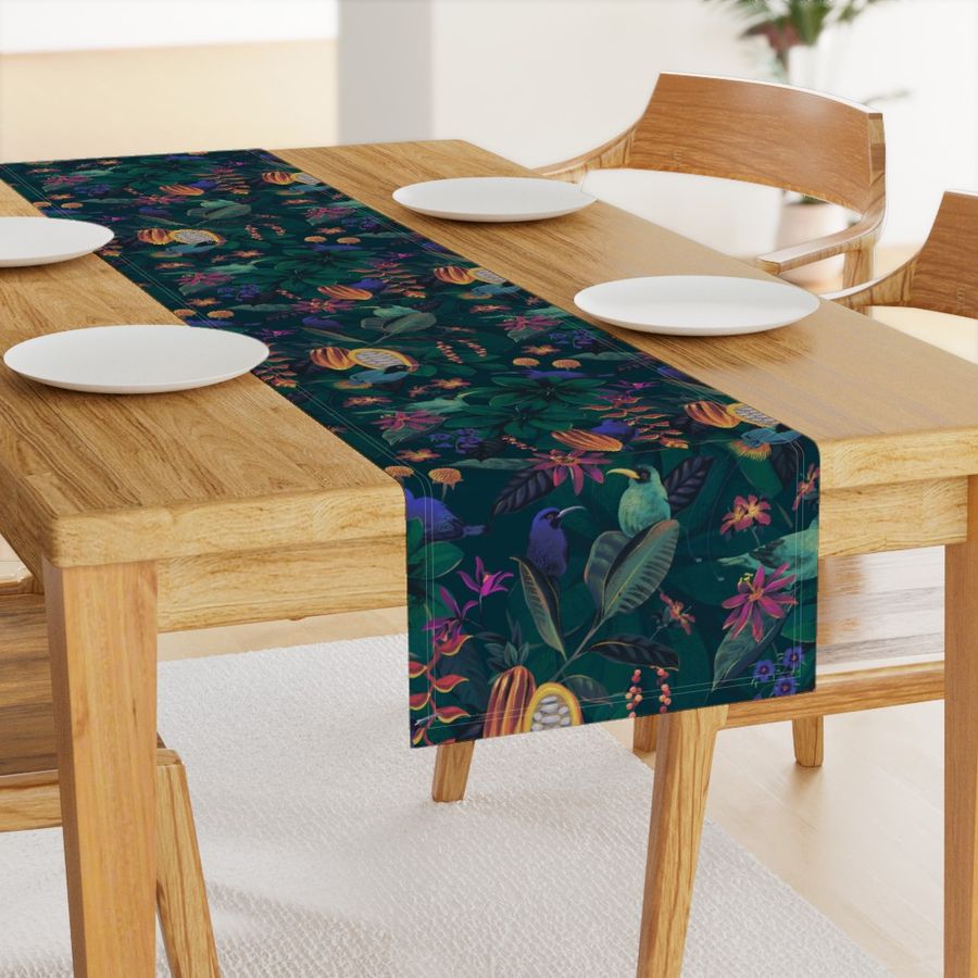 HOME_GOOD_TABLE_RUNNER