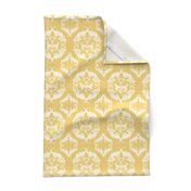 Honey Wheat Damask  E7C978