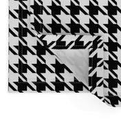 Classic Black and White Houndstooth Check