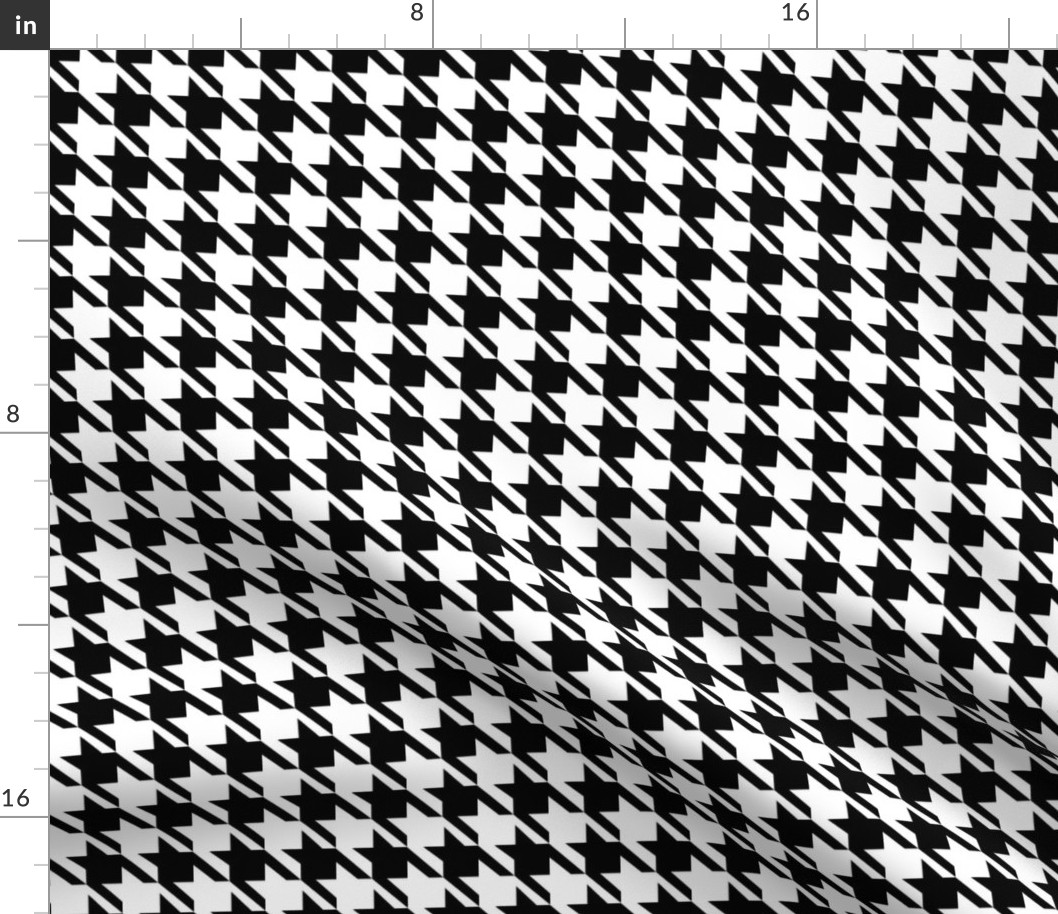 Classic Black and White Houndstooth Check