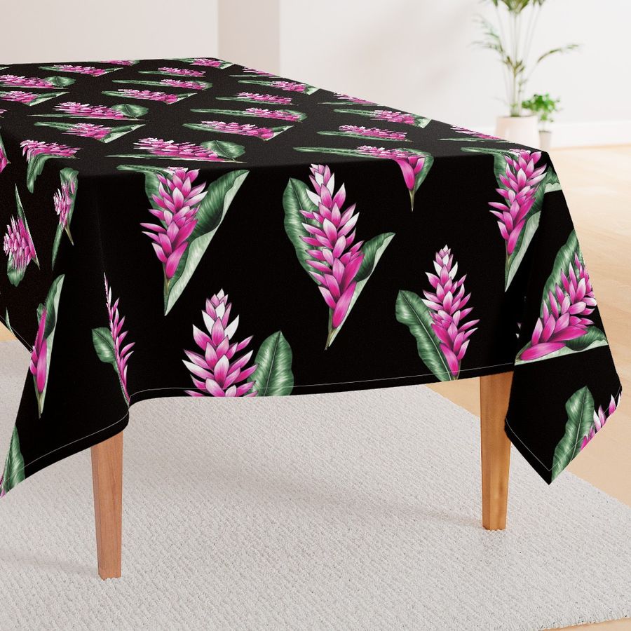 HOME_GOOD_RECTANGULAR_TABLE_CLOTH