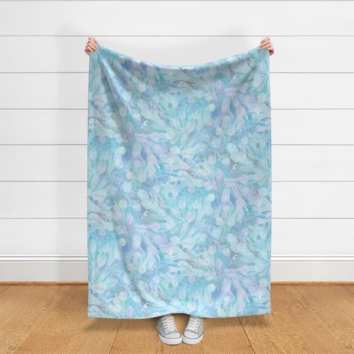 Sea Creatures Aqua Lavender 24inL