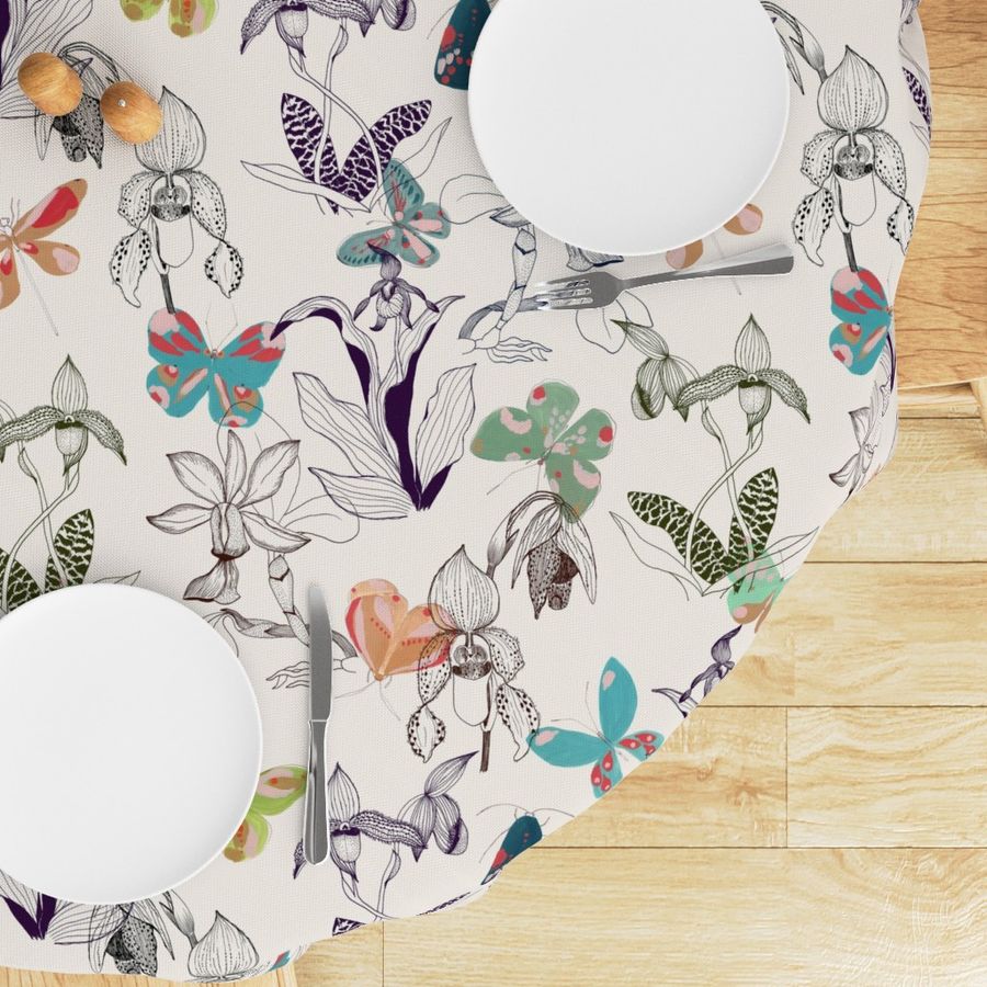 HOME_GOOD_ROUND_TABLE_CLOTH