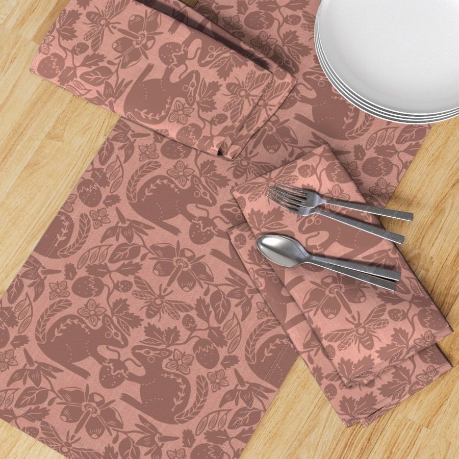 HOME_GOOD_TABLE_RUNNER