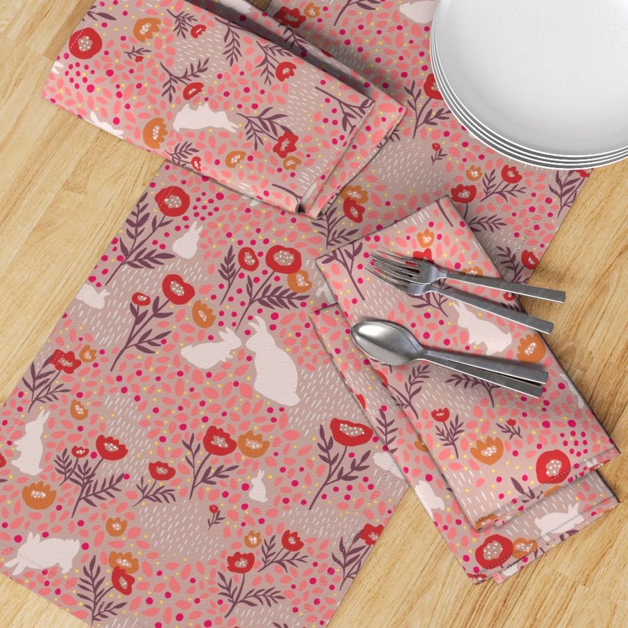 HOME_GOOD_TABLE_RUNNER