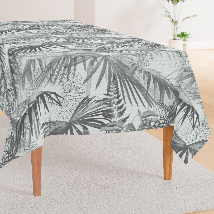 HOME_GOOD_RECTANGULAR_TABLE_CLOTH