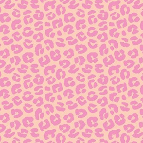 Chunky fat leopard print animals fur modern Scandinavian style raw brush  abstract trend pale peach apricot pink girls