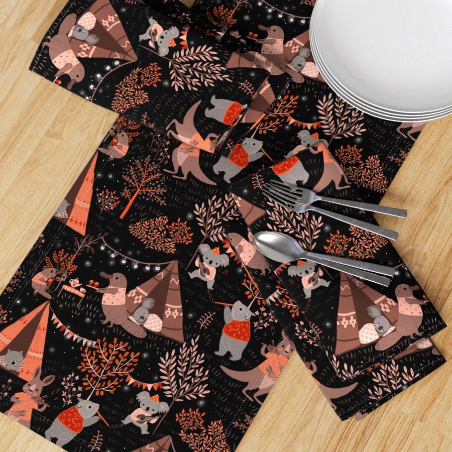 HOME_GOOD_TABLE_RUNNER