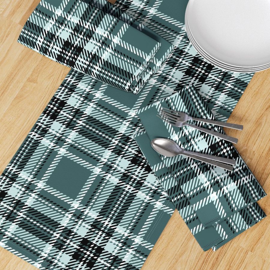 HOME_GOOD_TABLE_RUNNER