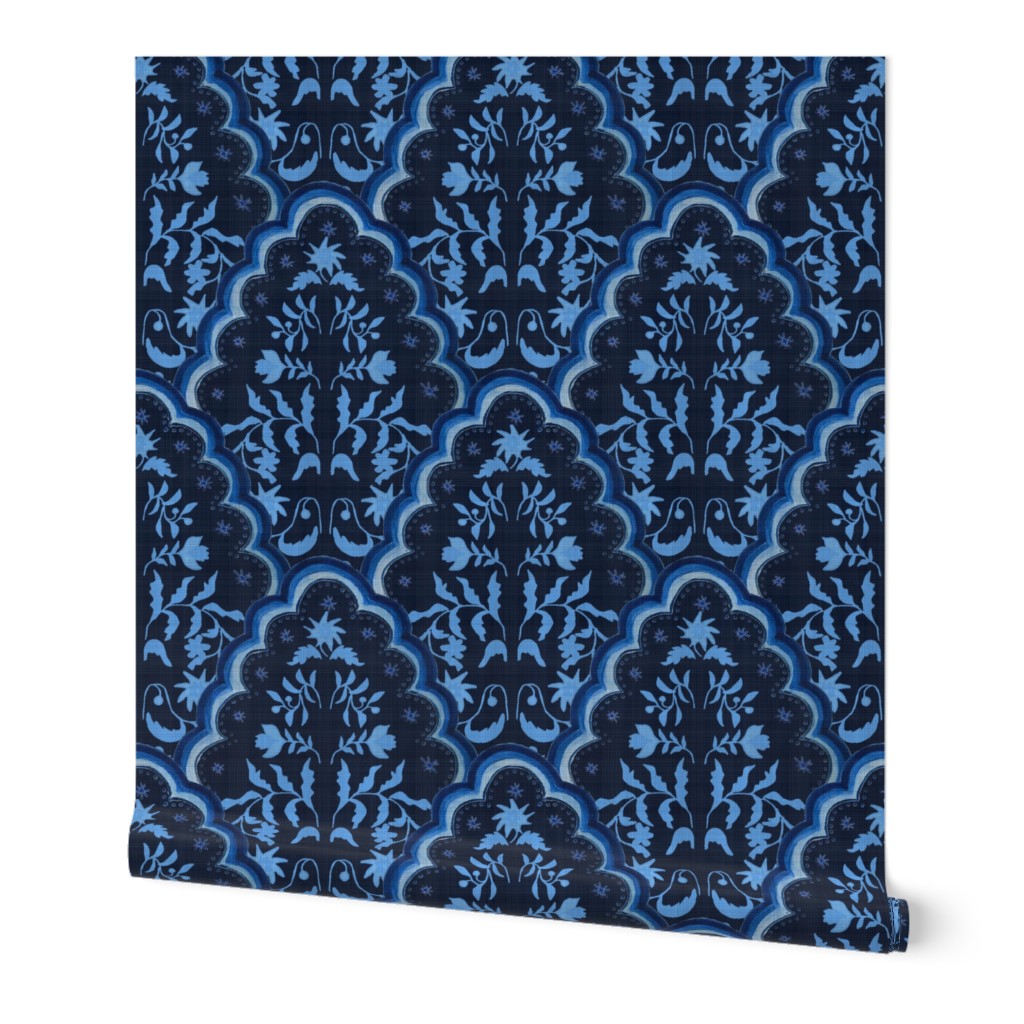 Large Inky blues Scallop Paisley