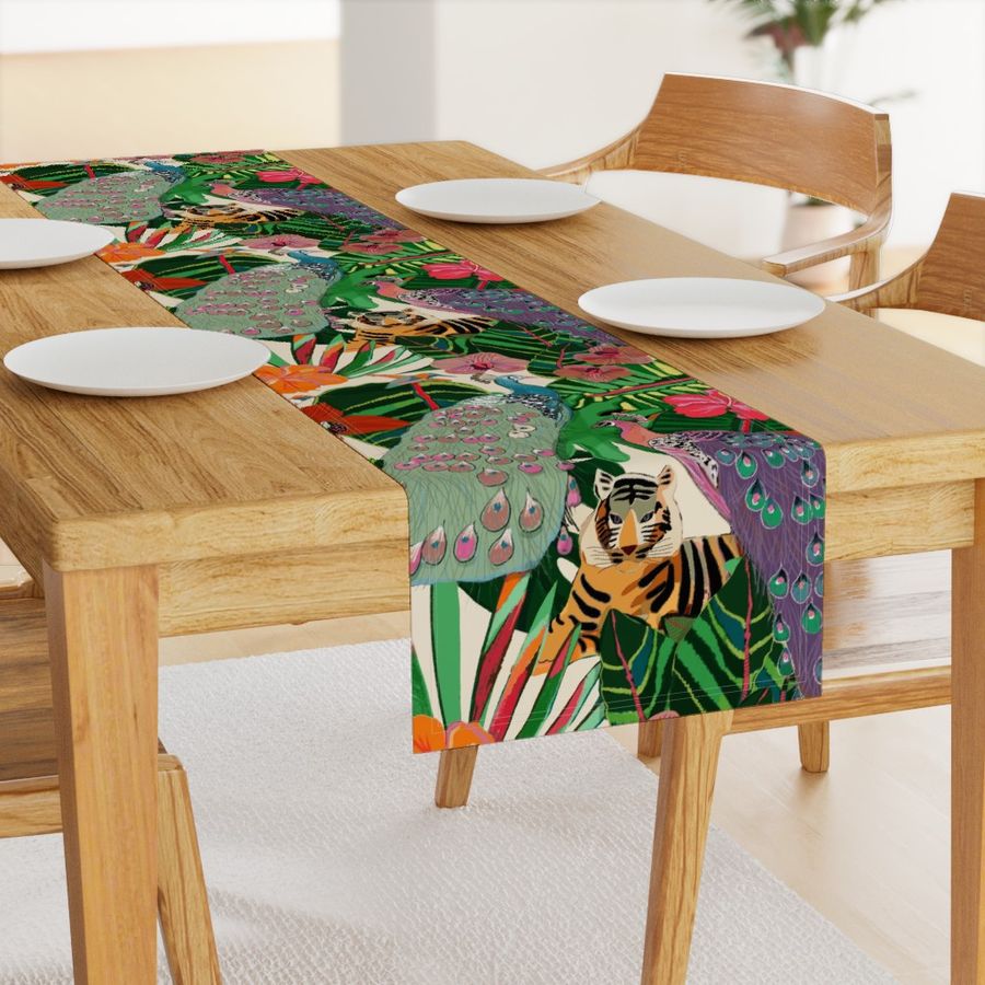 HOME_GOOD_TABLE_RUNNER