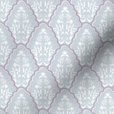 Small Lilac and Ice Blue Scallop Paisley