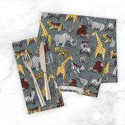 Small scale // Origami safari animalier // green grey linen texture background yellow giraffes