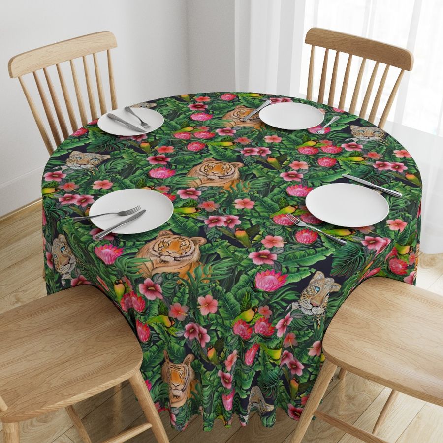 HOME_GOOD_ROUND_TABLE_CLOTH