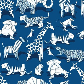 Small scale // Origami safari animalier // classic blue background white animals