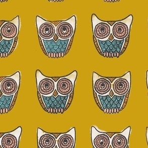 Owl Pots (bright dark)