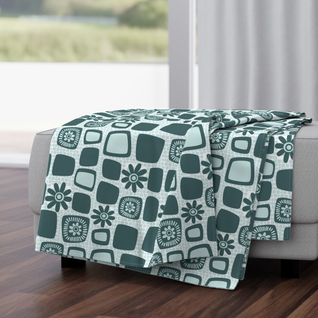 Scandi daisy blocks - mint and pine