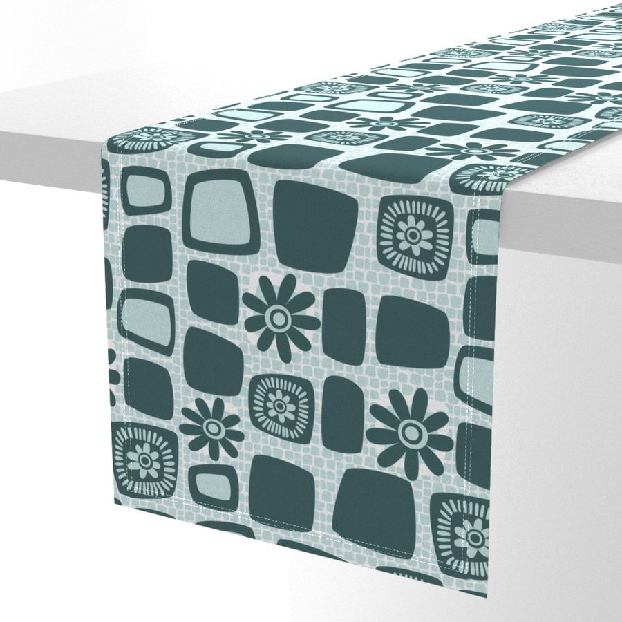 HOME_GOOD_TABLE_RUNNER