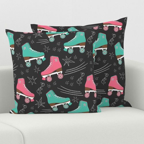 HOME_GOOD_SQUARE_THROW_PILLOW