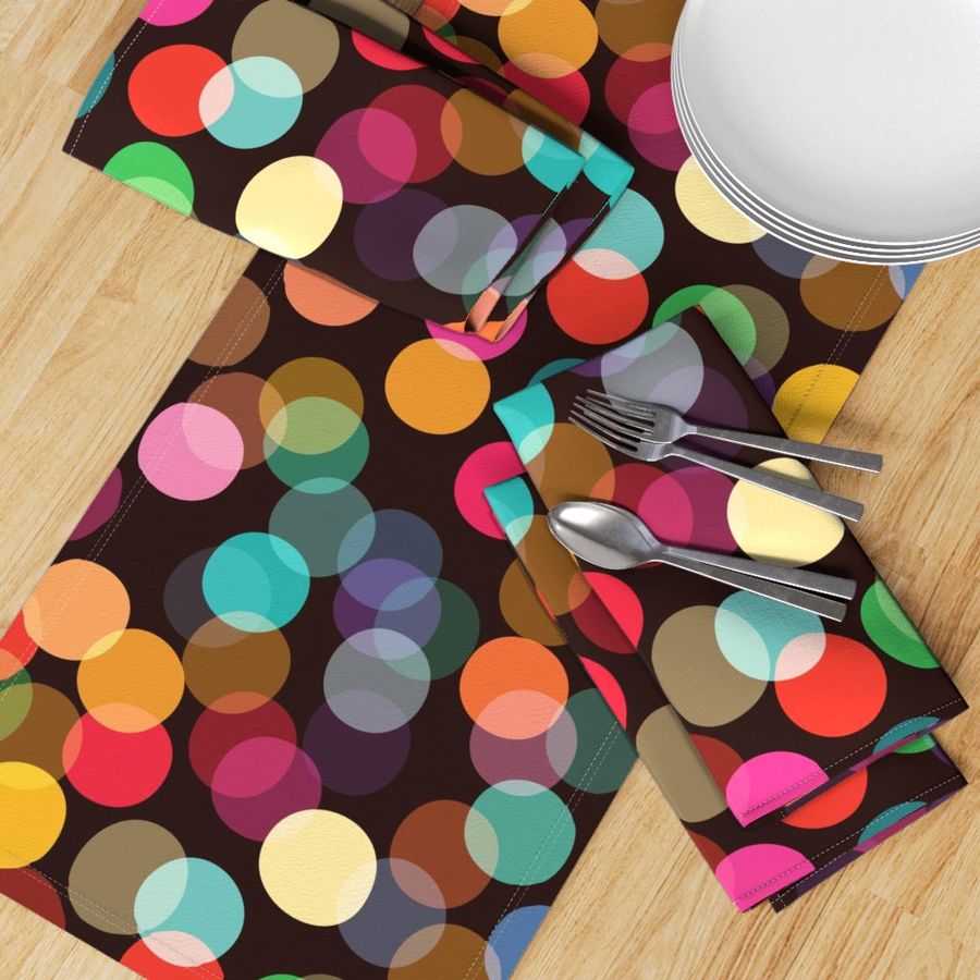 HOME_GOOD_TABLE_RUNNER